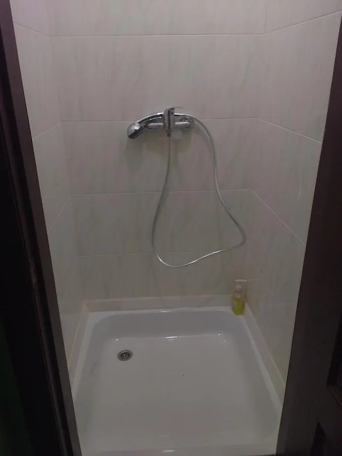 Yourhostel Дорогожичи 基輔 0*,